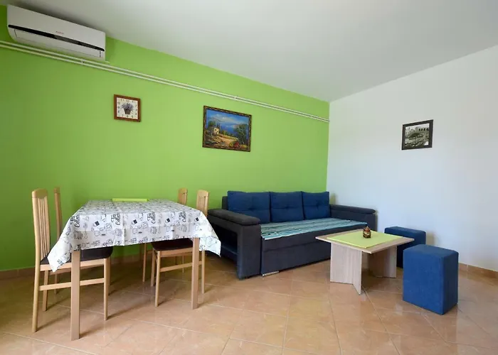 Anka Apartmán Krk Town